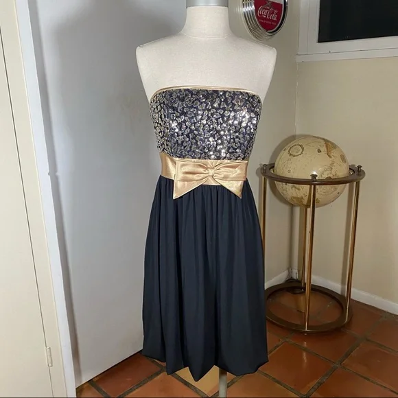 strapless open back dress Jessica McClintock 70's Riveting Sequin Dress Size 7/8 SKU 000087   Designers On A Dime